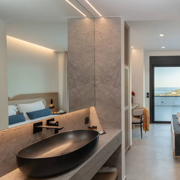 Nelisa-Villa-Bali-Crete-roomF3.jpg